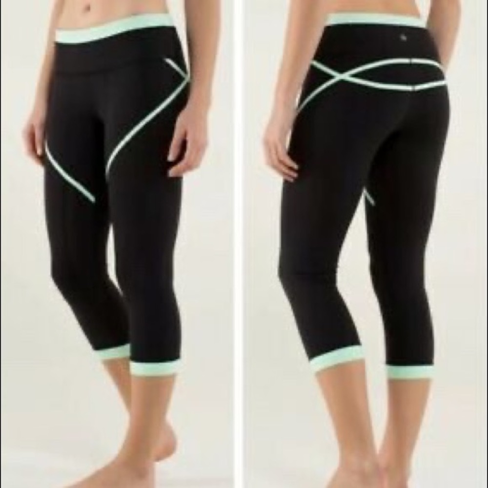 Lululemon Capris RARE🍋